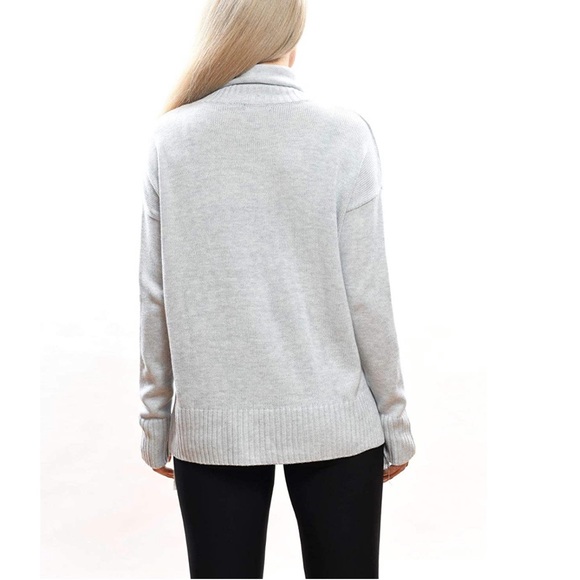 Long Sleeve Side Slit Gradient Sweater with Fringe - Picture 6 of 8